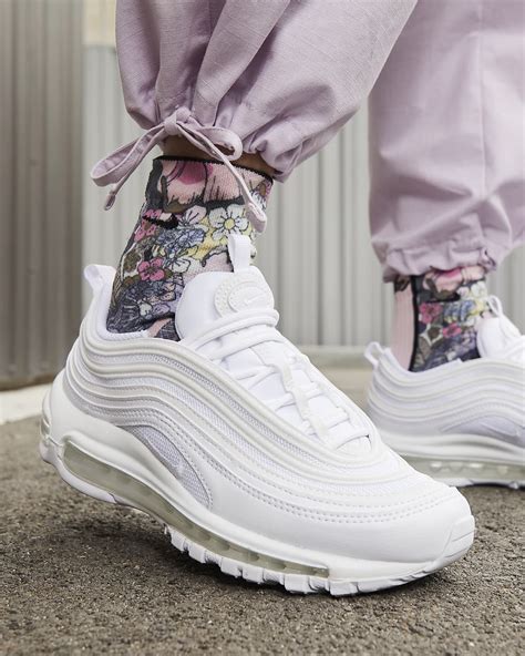 Womens Air Max 97 Shoes (2) 